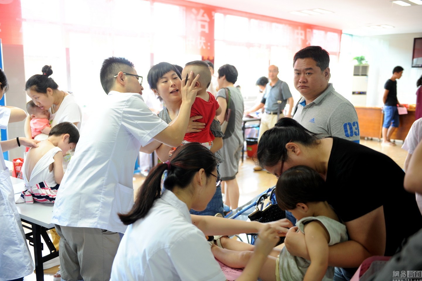 伏擊！這家醫(yī)院的“冬病夏治三伏貼”今天開了貼紙→